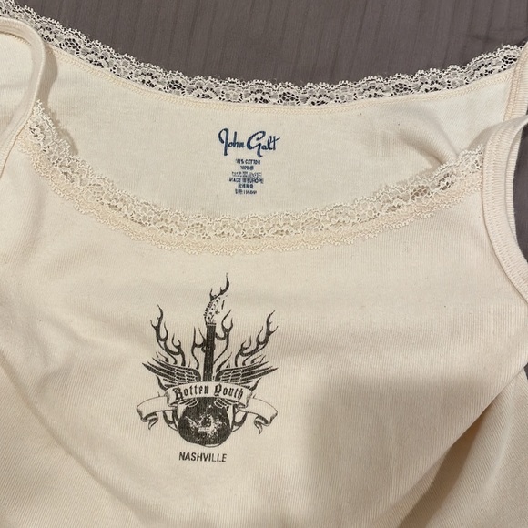 Brandy Melville Nashville tank top - Picture 5 of 6